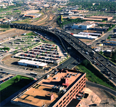 POITRA Visual custom 3D Model EMU commuter vehicle in wire frame.